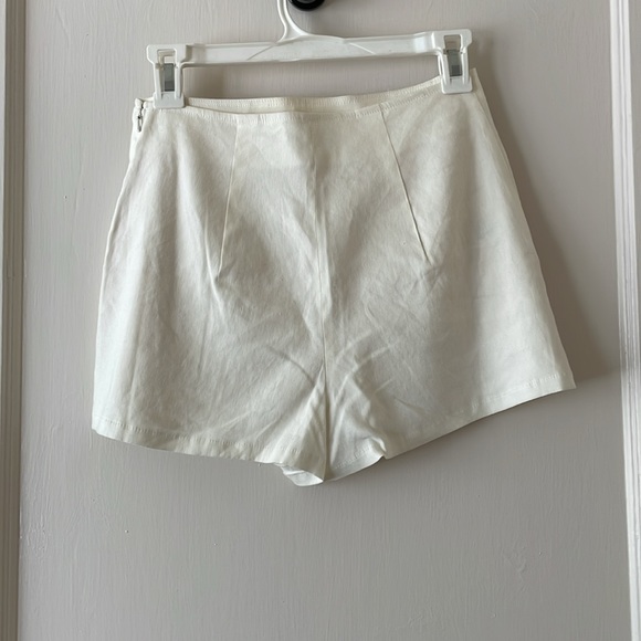 Leith High Waist Linen Blend Shorts - XS - Picture 2 of 9